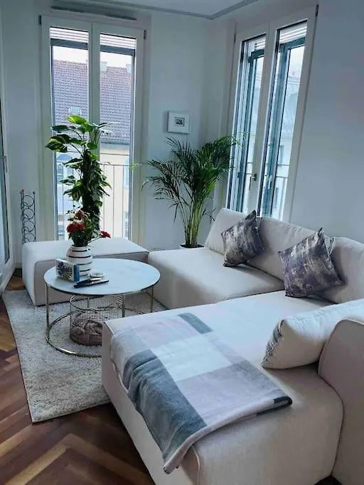 Penthouse Munchen Lägenhet  München